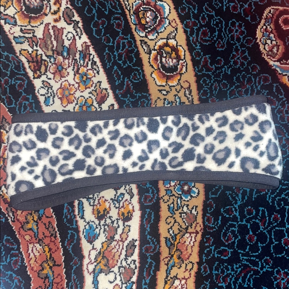 Old Navy Black Fleece Headband
